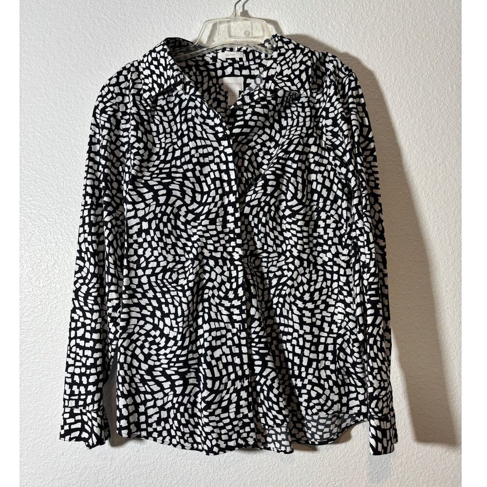 Chico's Size 2 (Large) No-Iron Black & White Geometric Long Sleeve Button-Up Top